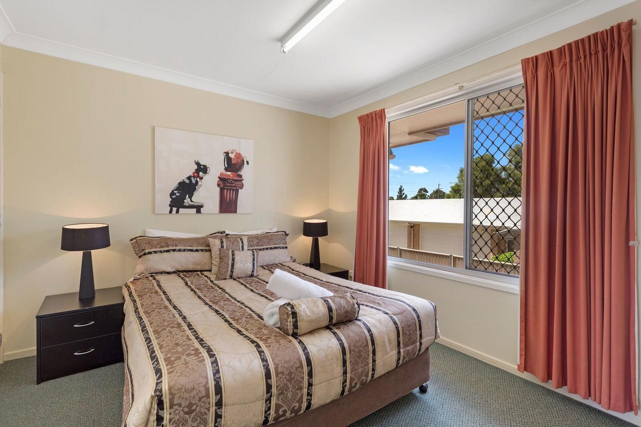 Clifford Park Motor Inn Toowoomba Exterior photo