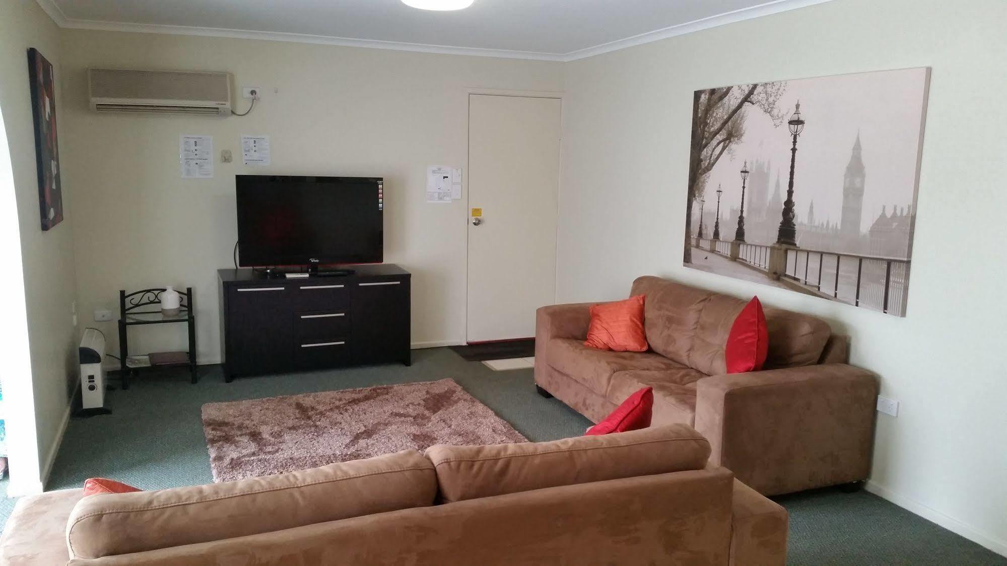 Clifford Park Motor Inn Toowoomba Exterior photo